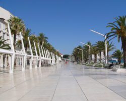 De Riva Boulevard